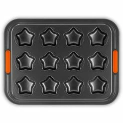 Le Creuset - Toughened Non-Stick 12 Cup Star Tray
