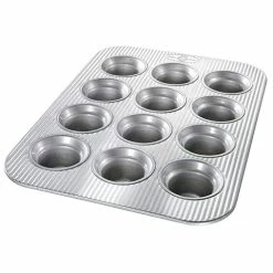 USA Pan - 12 Cup Crown Muffin Pan