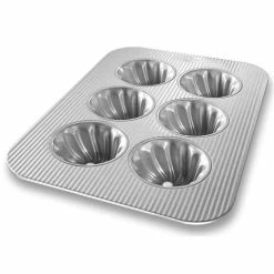 USA Pan - 6 Cup Swirl Cupcake Pan